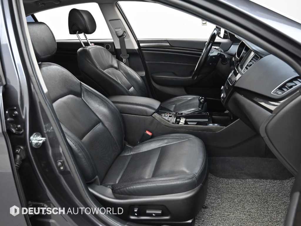 KIA K7 - Vista 12