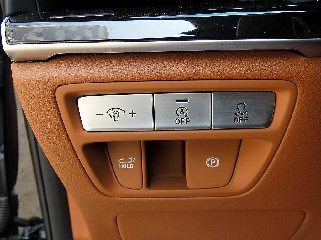 Genesis G80 - Vista 12