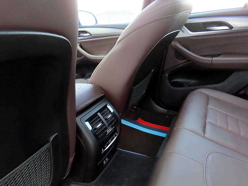 BMW X3 2021 Negro - Importación desde Corea - HF Imports Iquique - Foto 15