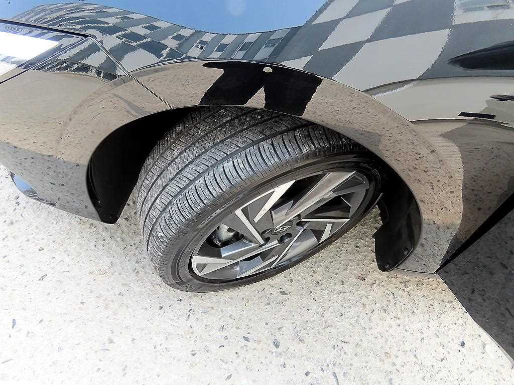 HYUNDAI Avante 2024 Negro - Importación desde Corea - HF Imports Iquique - Foto 20