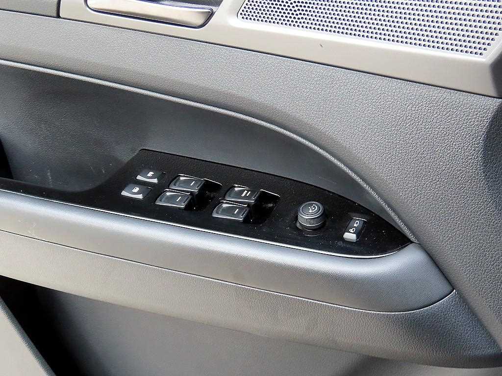 Ssangyong Rexton - Vista 11