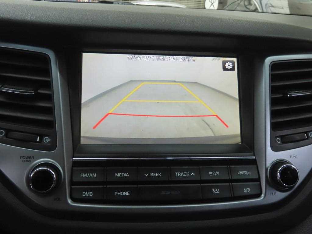 HYUNDAI Tucson 2018 Gris - Importación desde Corea - HF Imports Iquique - Foto 16