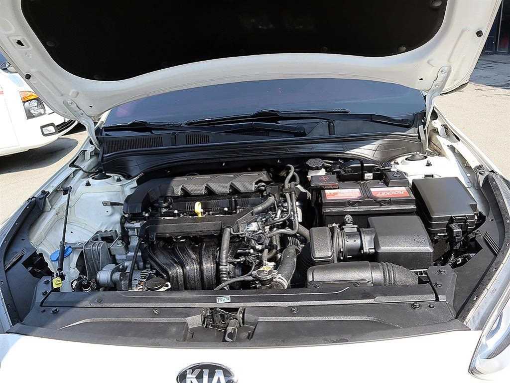 KIA K3 2019 Blanco - Importación desde Corea - HF Imports Iquique - Foto 19