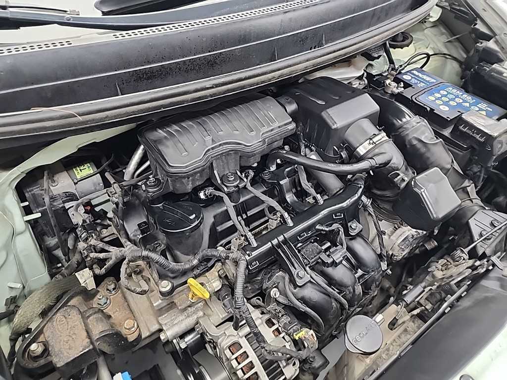 KIA Morning - Vista 5