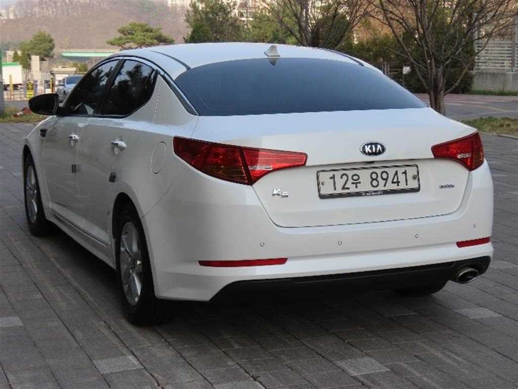 KIA K5 - Vista 4