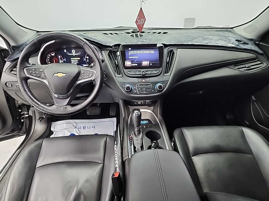 Chevrolet Malibu - Vista 7