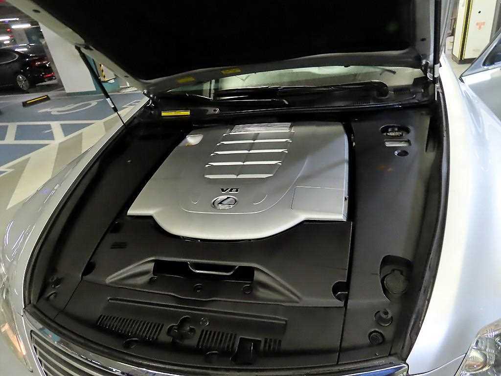 Lexus LS 2009 Plateado - Importación desde Corea - HF Imports Iquique - Foto 19