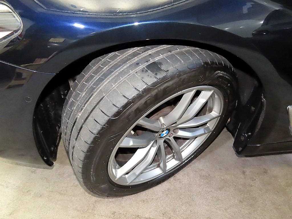 BMW 5 Series 2020 Negro - Importación desde Corea - HF Imports Iquique - Foto 20