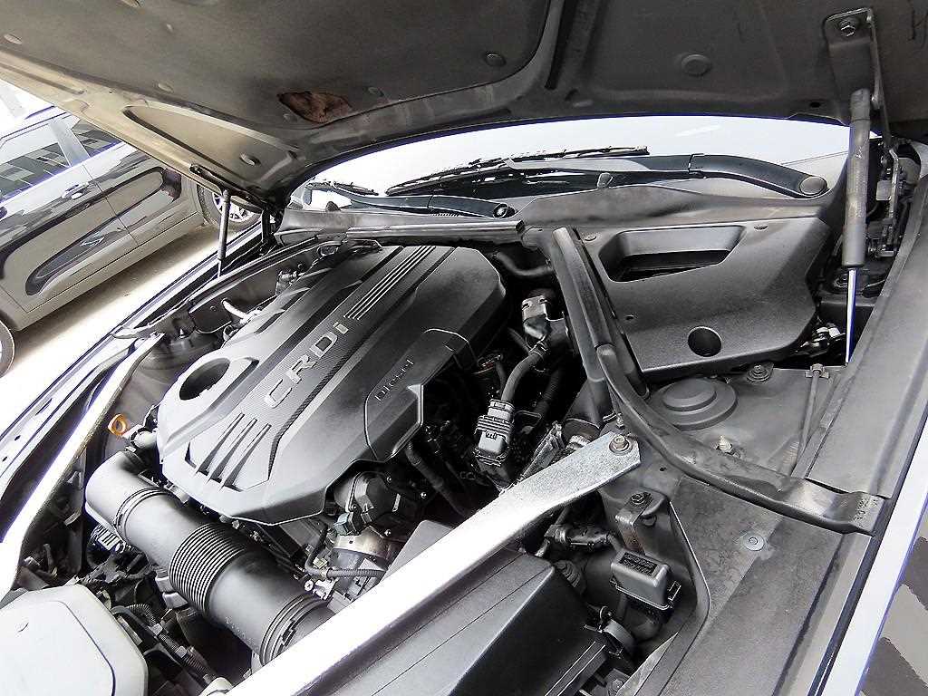 Genesis G70 2018 Negro - Importación desde Corea - HF Imports Iquique - Foto 19