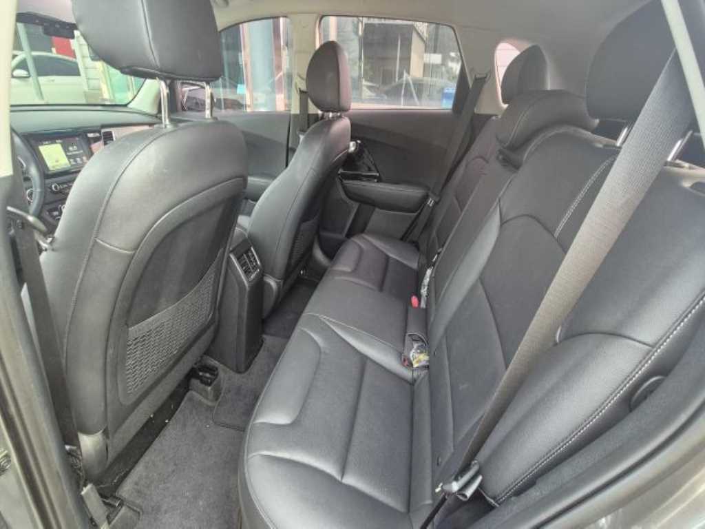 KIA Niro - Vista 6