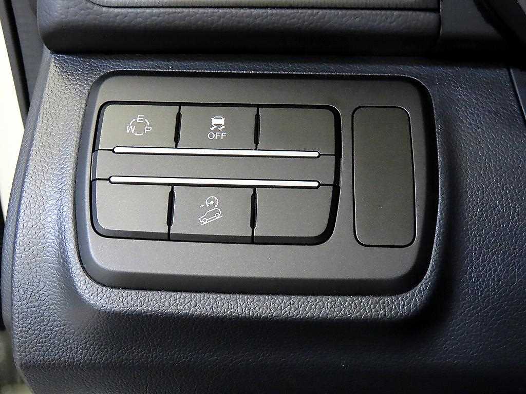 Ssangyong Tivoli 2019 Blanco - Importación desde Corea - HF Imports Iquique - Foto 14