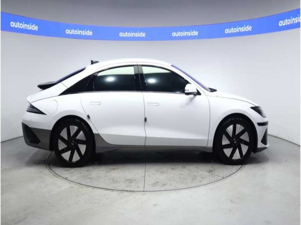 HYUNDAI Ioniq 6 - Vista 5