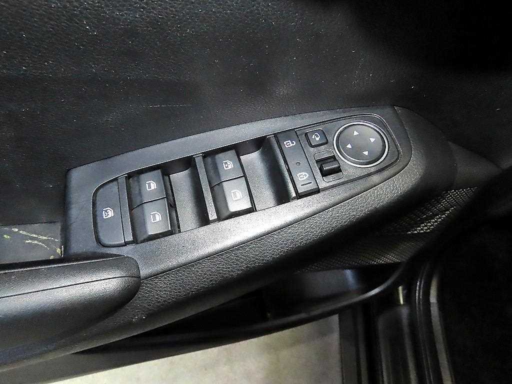 KIA Seltos 2022 Negro - Importación desde Corea - HF Imports Iquique - Foto 13