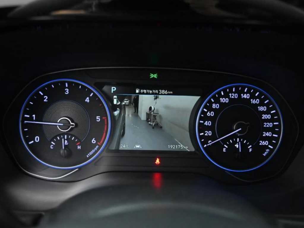 HYUNDAI Palisade - Vista 8