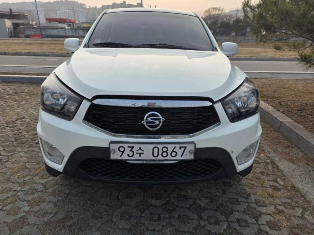 Ssangyong Korando 2017 Blanco - Importación desde Corea - HF Imports Iquique - Foto 1