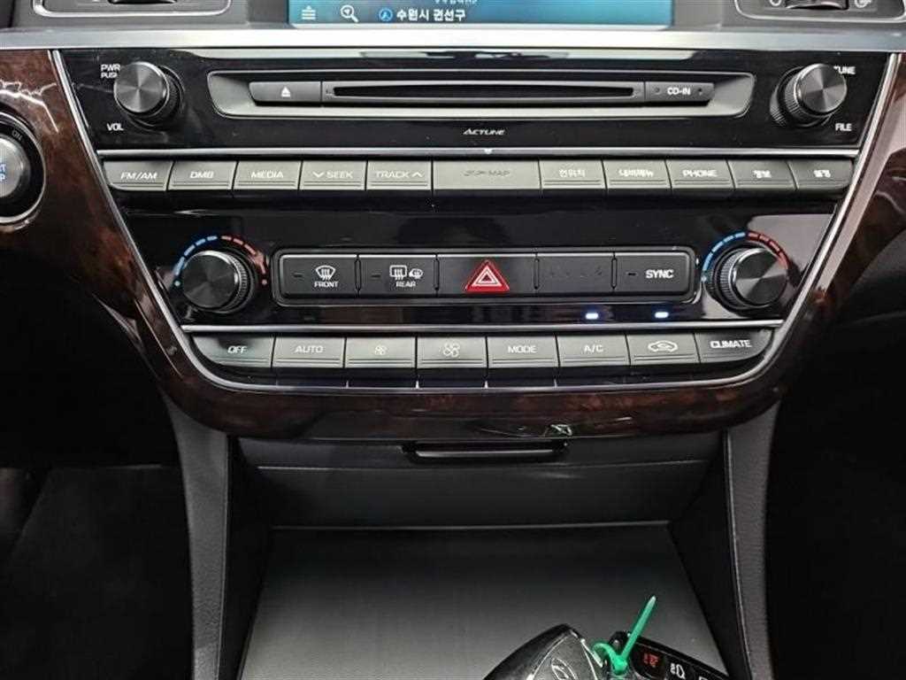 HYUNDAI Aslan - Vista 9