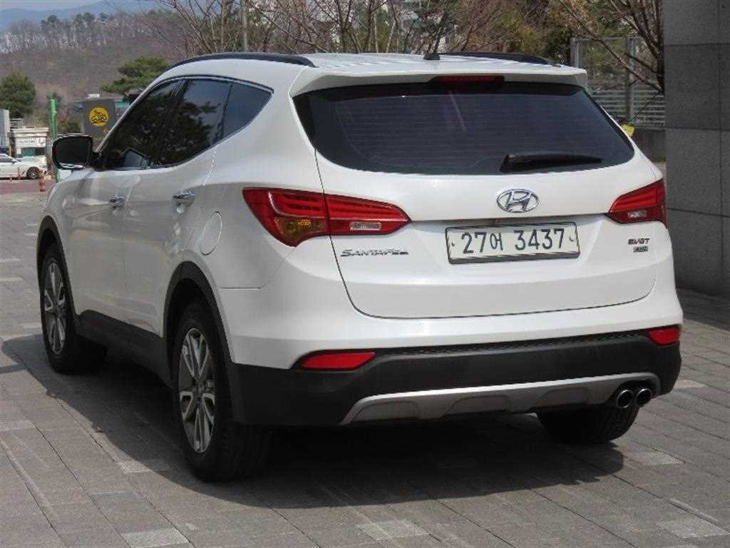 HYUNDAI Santa Fe - Vista 4