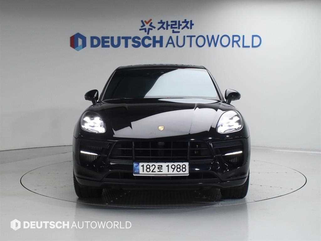 Porsche Macan - Vista 4