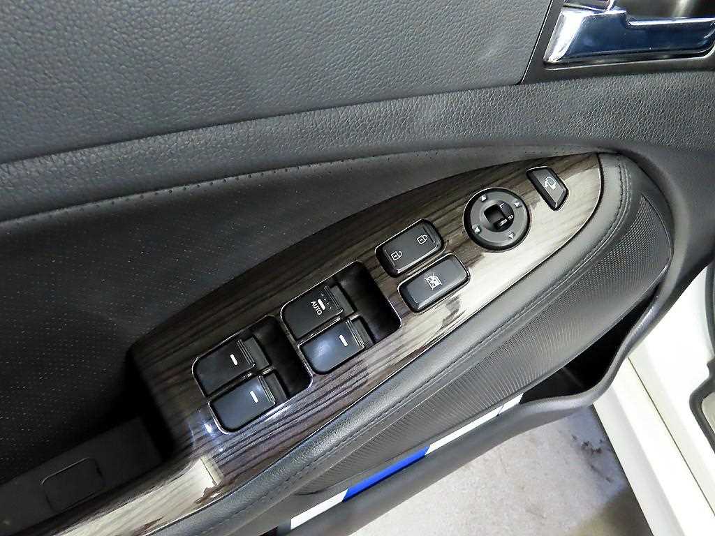 KIA K5 2012 Blanco - Importación desde Corea - HF Imports Iquique - Foto 16