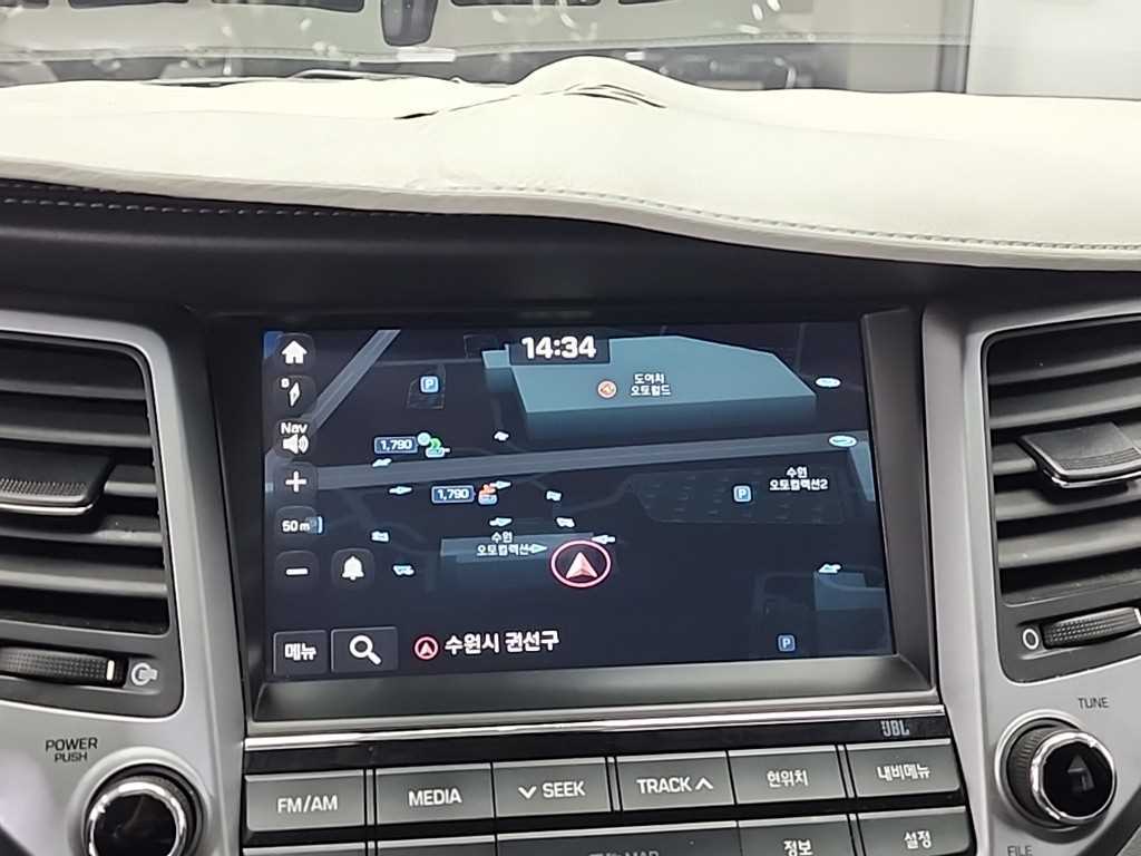 HYUNDAI Tucson 2017 Blanco - Importación desde Corea - HF Imports Iquique - Foto 15