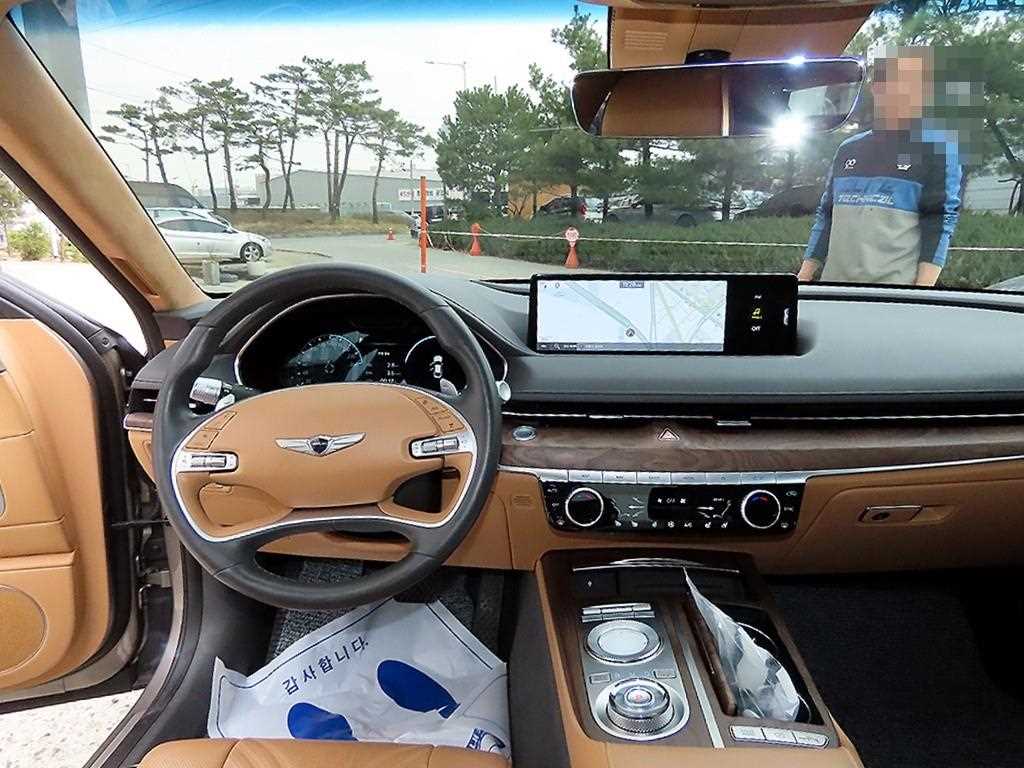 Genesis G80 - Vista 7