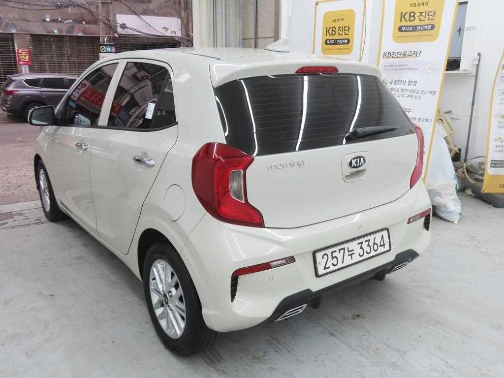 KIA Morning - Vista 4