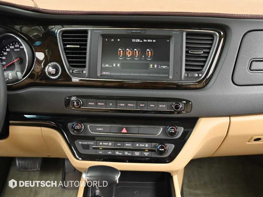 KIA Carnival 2019 Blanco - Importación desde Corea - HF Imports Iquique - Foto 15