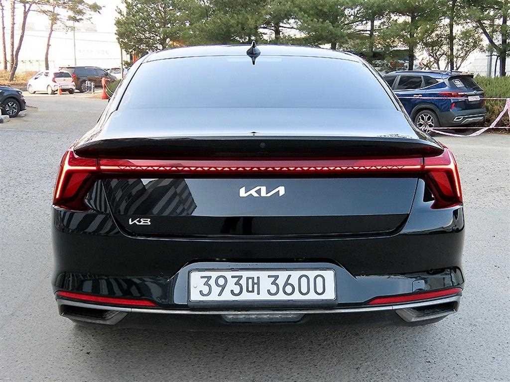 KIA K8 - Vista 4