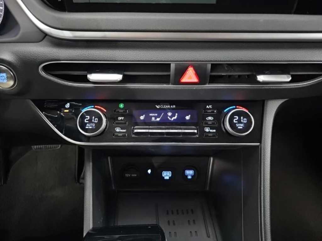 HYUNDAI Sonata - Vista 10