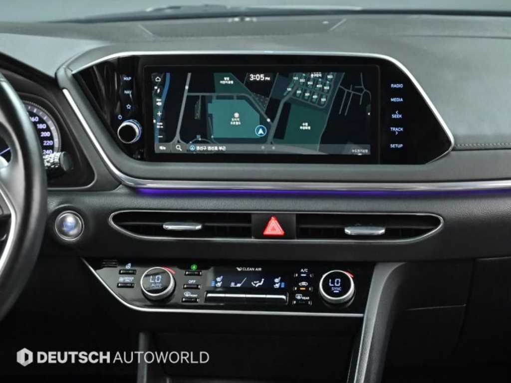 HYUNDAI Sonata - Vista 7