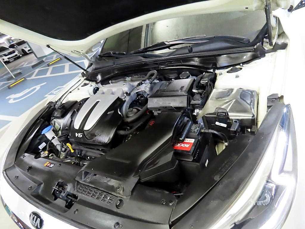 KIA K7 2016 Blanco - Importación desde Corea - HF Imports Iquique - Foto 19