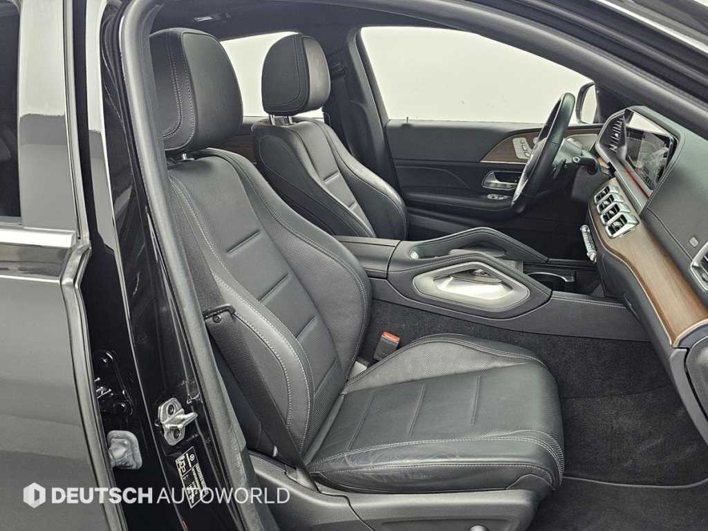 Mercedes Benz GLE Class - Vista 10