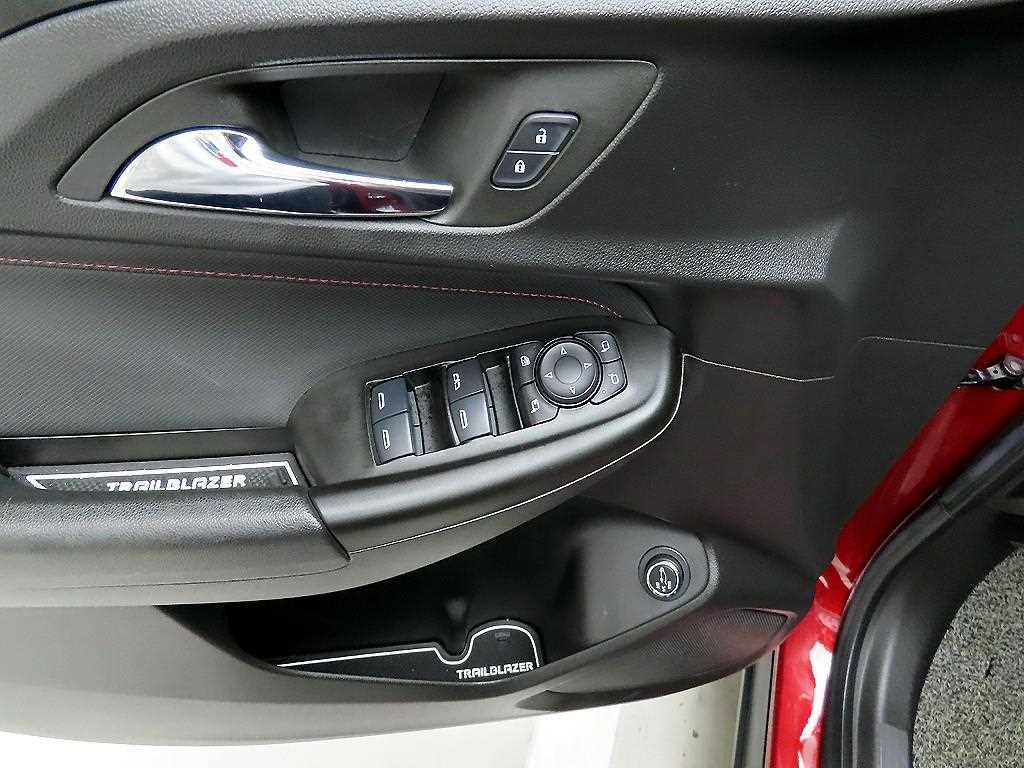 Chevrolet Trail Blazer - Vista 11