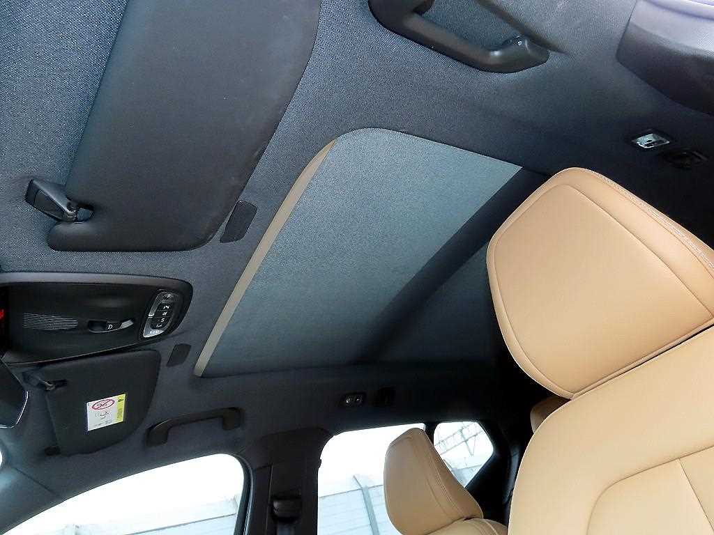 Volvo XC40 2021 Blanco - Importación desde Corea - HF Imports Iquique - Foto 17