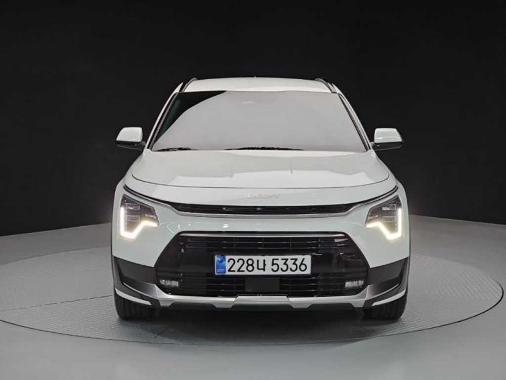 KIA Niro 2026 Blanco - Importación desde Corea - HF Imports Iquique - Foto 1