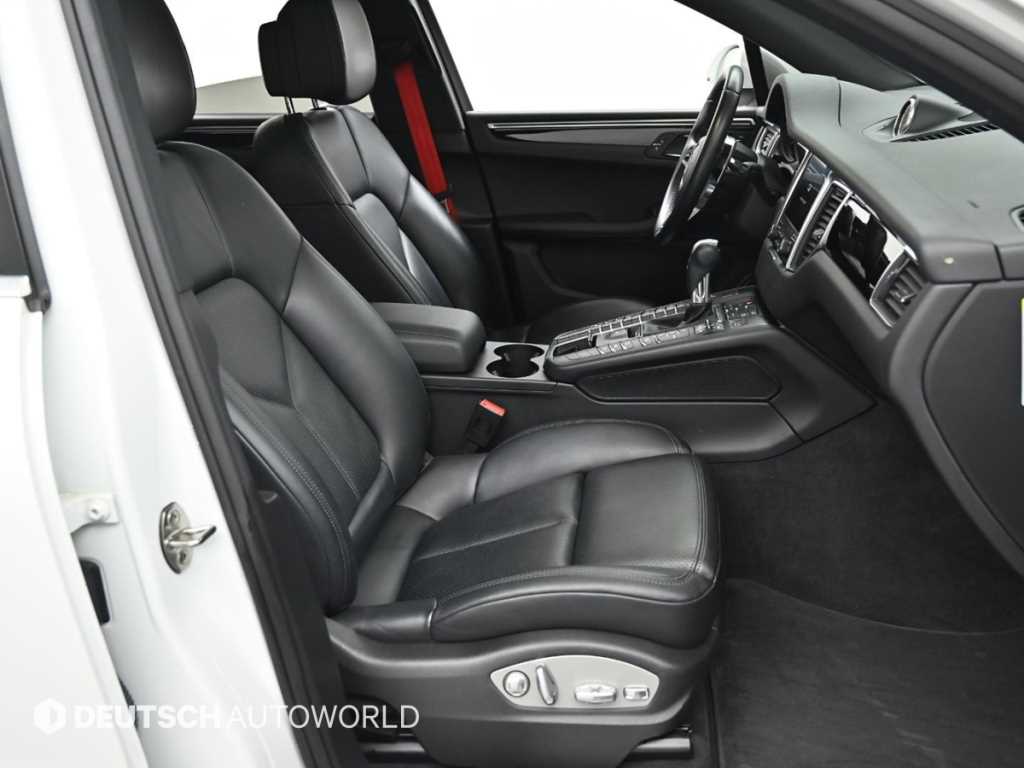 Porsche Macan - Vista 10