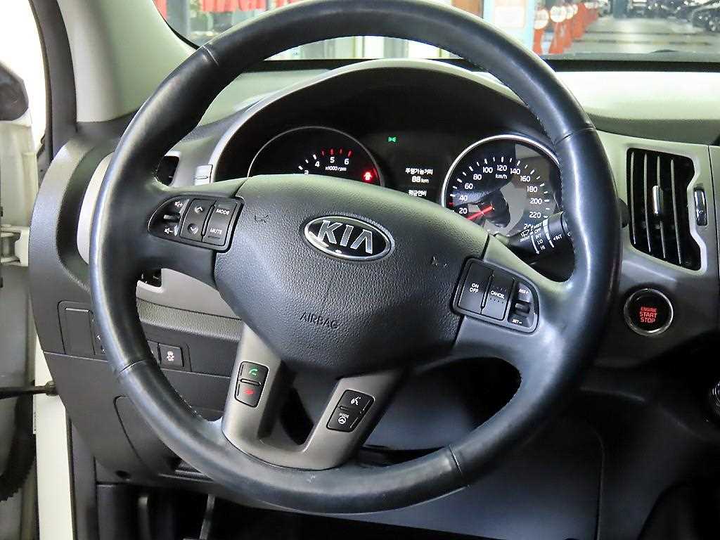 KIA Sportage - Vista 8