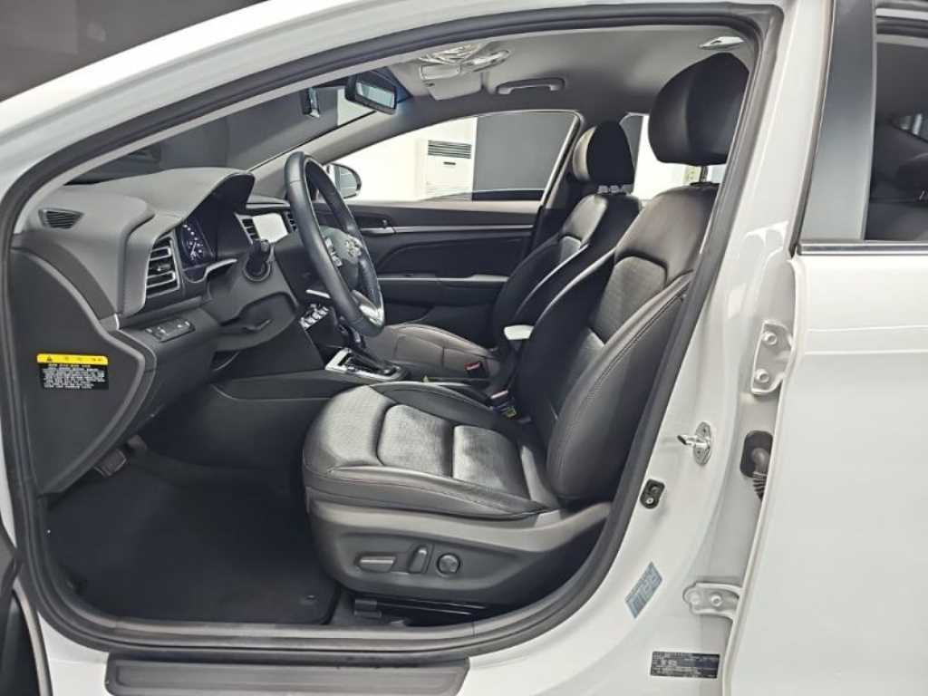 HYUNDAI Avante 2020 Blanco - Importación desde Corea - HF Imports Iquique - Foto 15