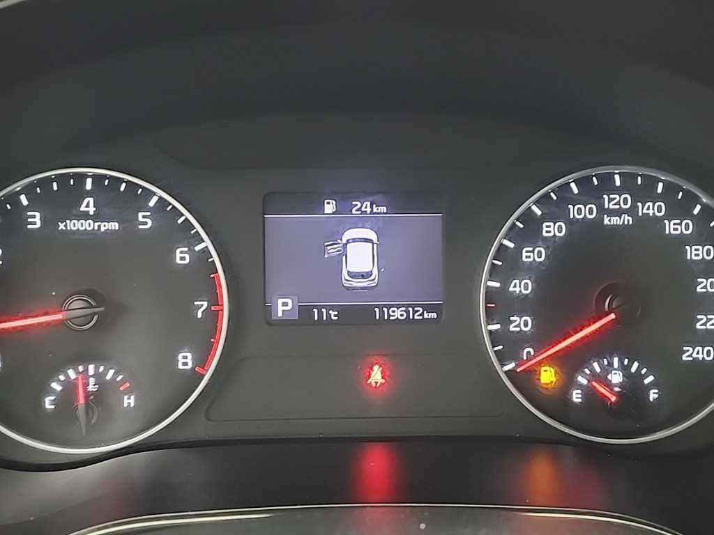 KIA Seltos - Vista 6