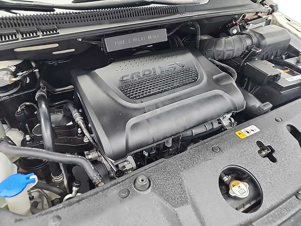 KIA Carnival - Vista 5