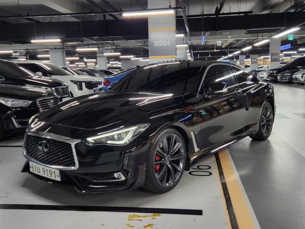 Infiniti Q - Vista 2