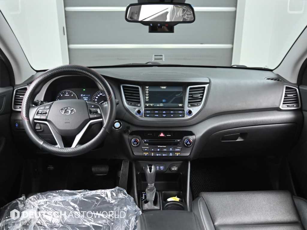 HYUNDAI Tucson - Vista 7