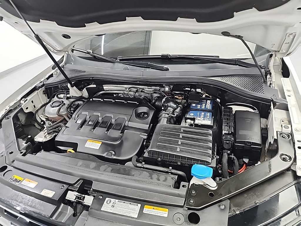 Volkswagen Tiguan - Vista 5