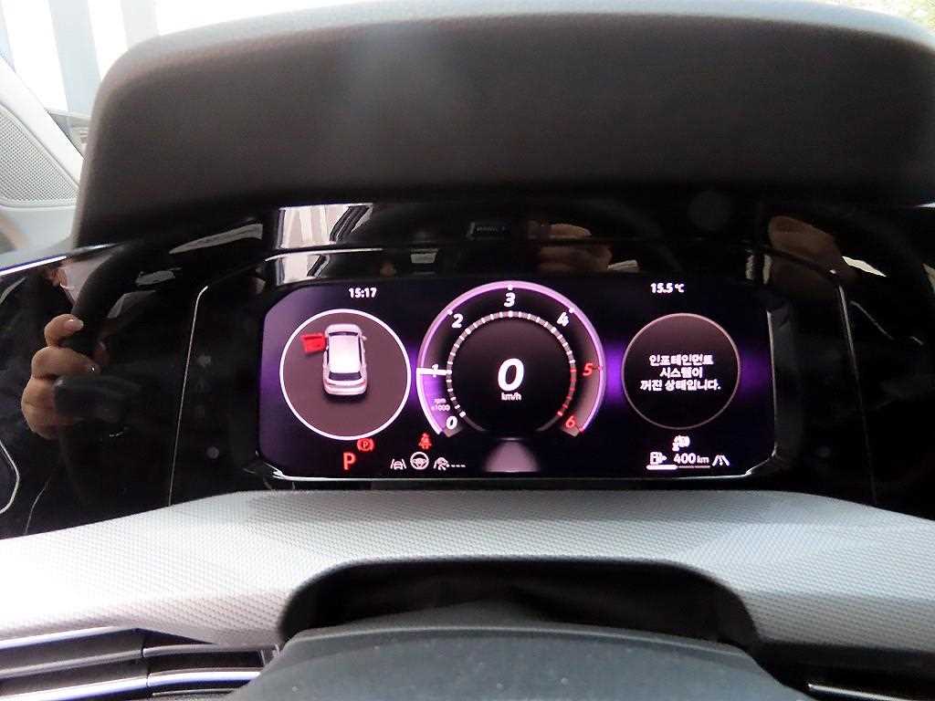 Volkswagen Golf - Vista 9