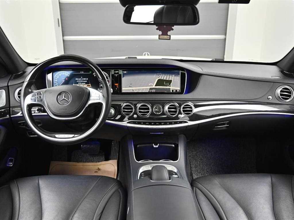Mercedes Benz S Class - Vista 7