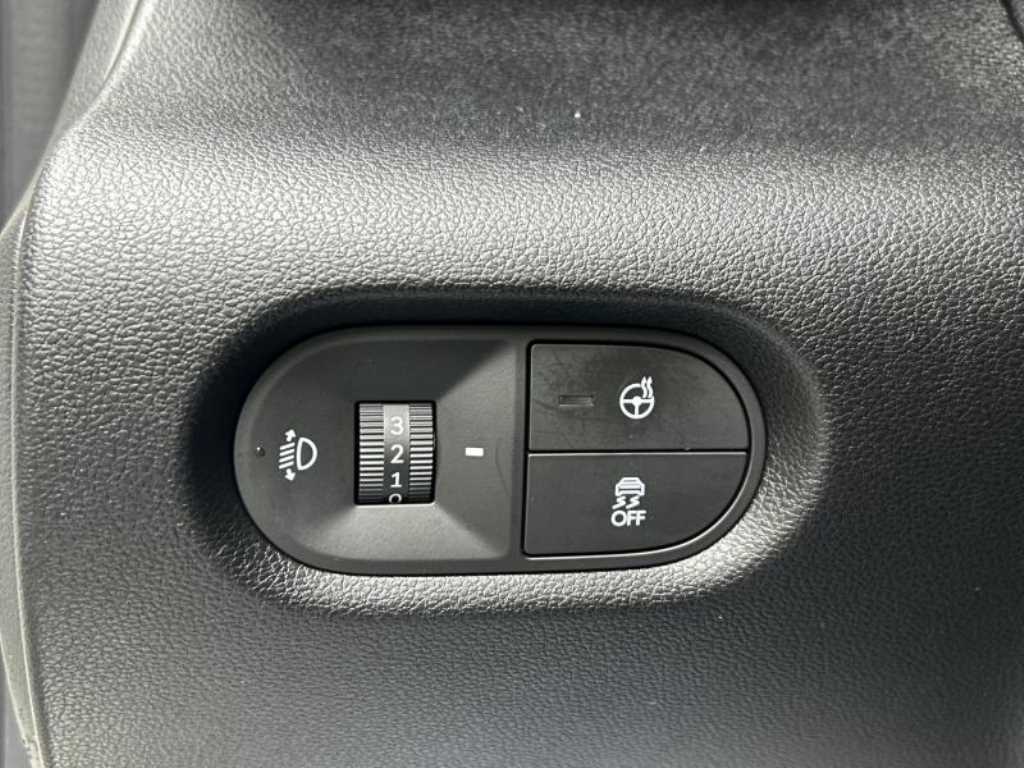 HYUNDAI Casper - Vista 12