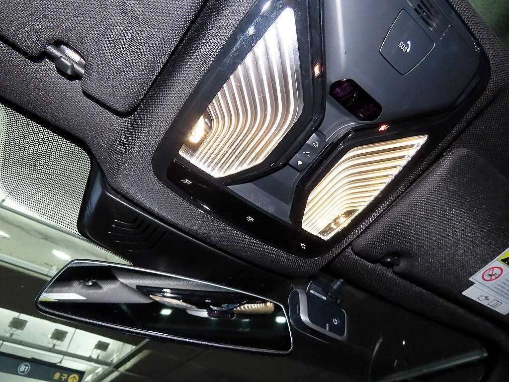 BMW 5 Series 2020 Negro - Importación desde Corea - HF Imports Iquique - Foto 15