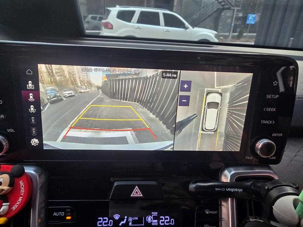 KIA Sorento - Vista 12