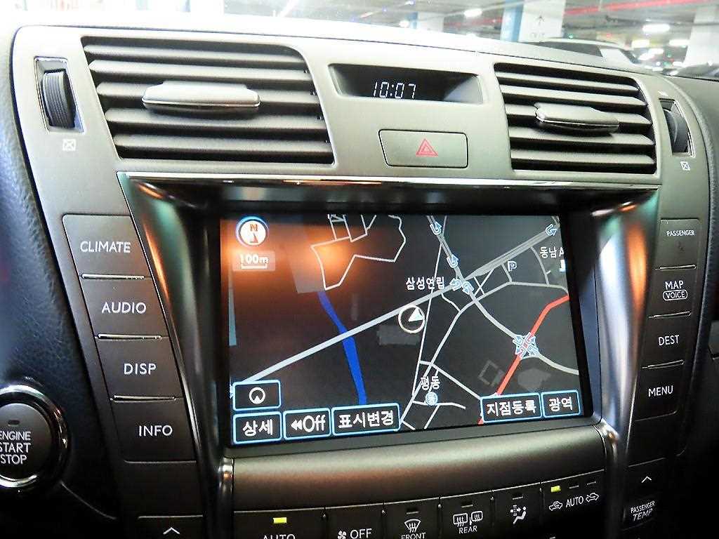 Lexus LS 2009 Plateado - Importación desde Corea - HF Imports Iquique - Foto 13