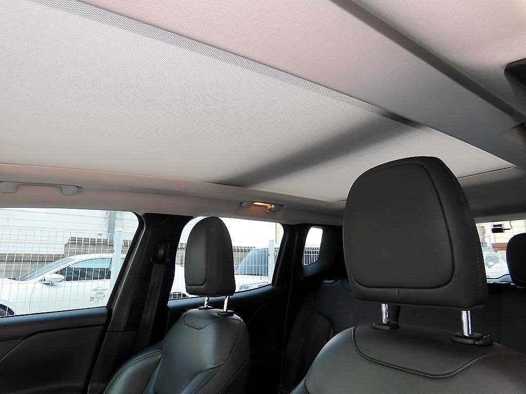 Jeep Renegade 2019 Gris - Importación desde Corea - HF Imports Iquique - Foto 17